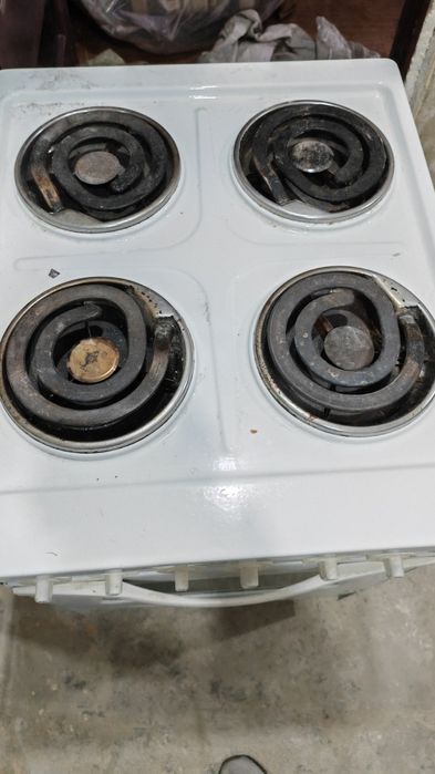 Плита 4-х комфорочная