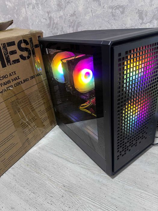 Игровой кейс / 12 ядер 24 потока / 16 gb озу / rx 570 4gb