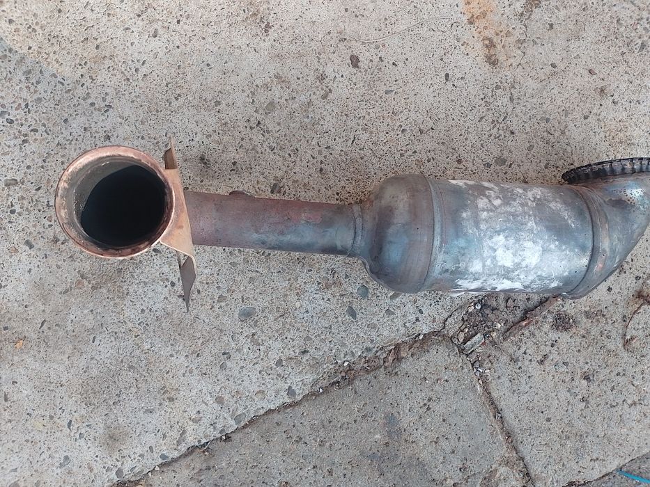 катализатор за Пежо 308  1.2 бензин