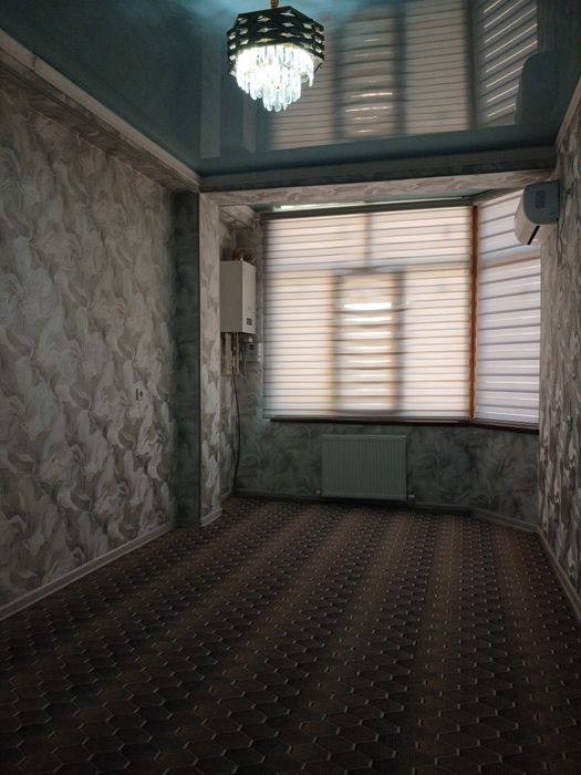 2 xona  yangi dom Vagzal Karavan orqasi
