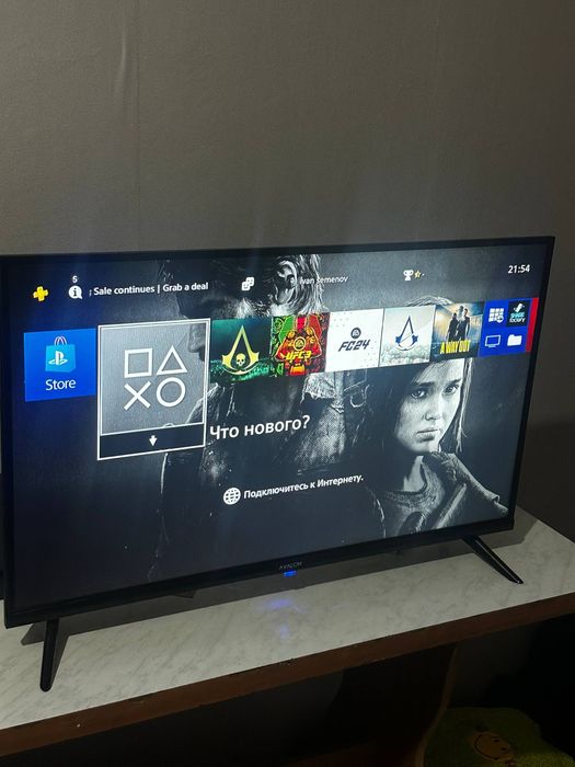 Продаю PS 4 Слим