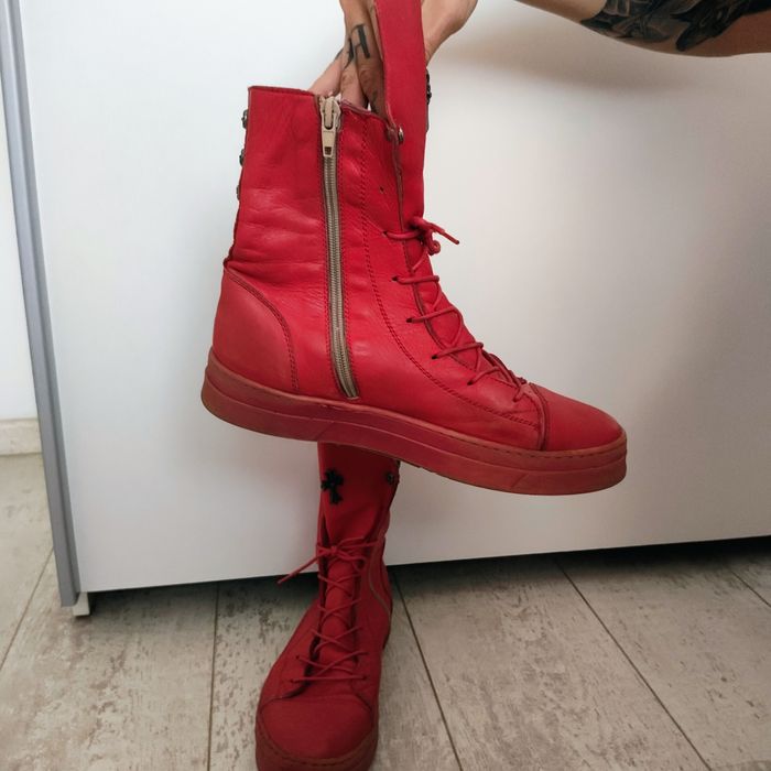 Дамски червени кецове