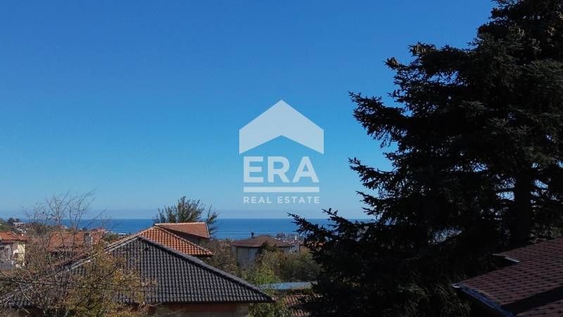 Ексклузивен урегулиран поземлен имот за продажба, с морска панорама, в