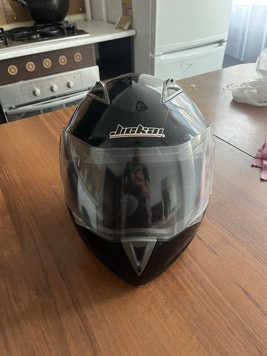 Мотошлем черная