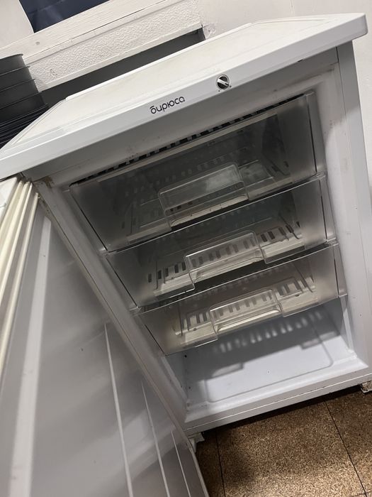 Морозильник Бирюса