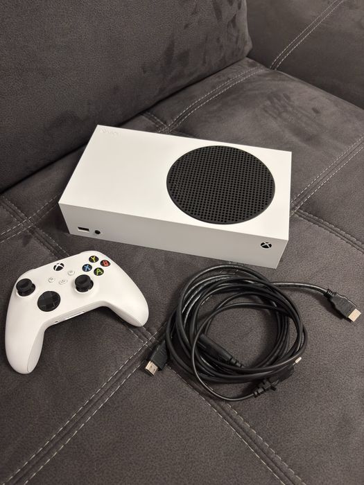 Vând Xbox Series S 512GB SSD