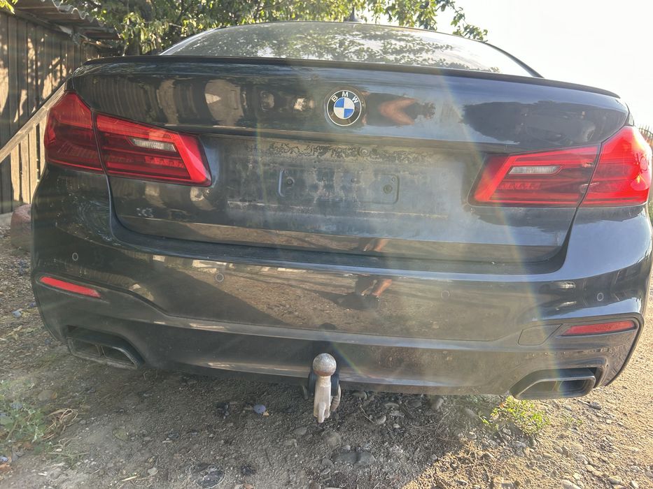 Bară față, capotă , trager, aripi , faruri led BMW G30
