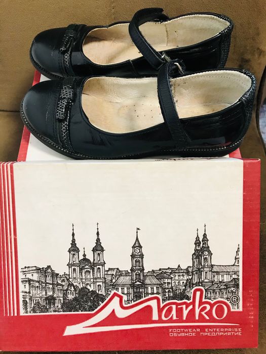 Детская обувь в школу