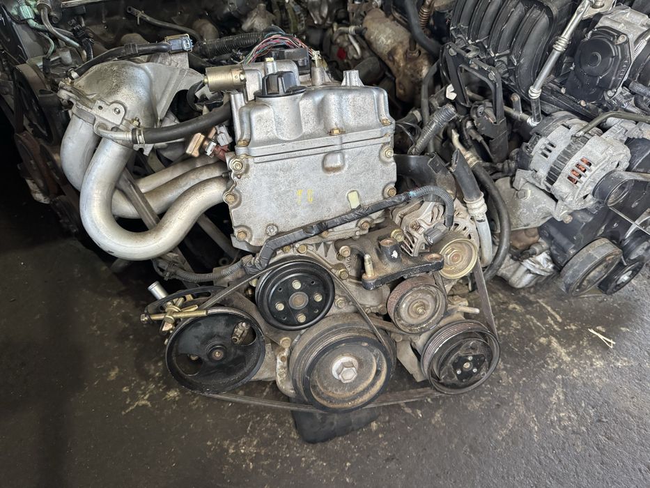 Двигатель Nissan QG16 1.6 бензин