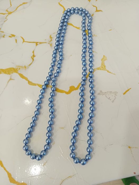 Продам бусы в хорошем состоянии