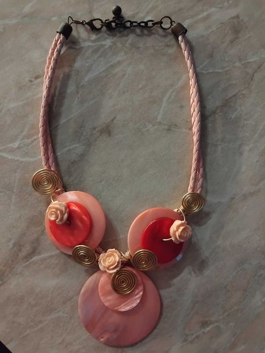 Дамско колие ръчна изработка