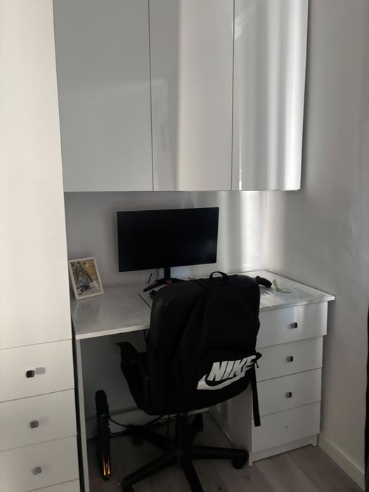 Vand casa mobilata