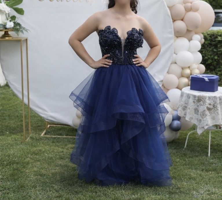 Официална бална рокля