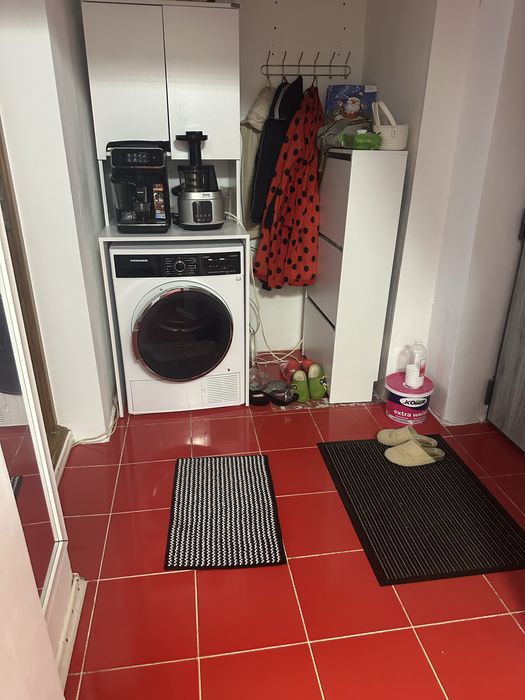 Vand apartament 2 camere