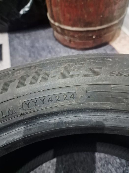 продам летние шины 215/55/17