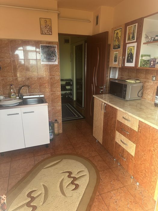 Apartament 3 camere Buzaului