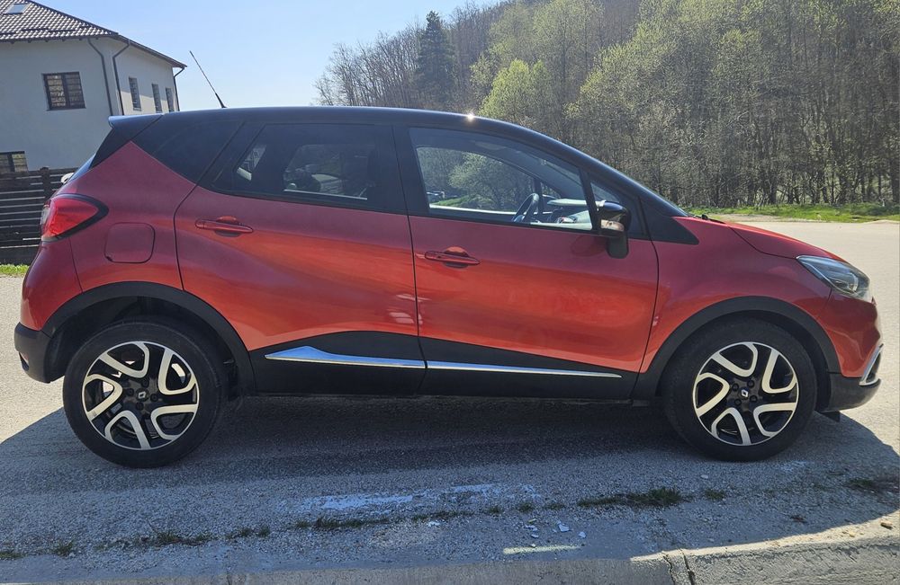 Renault Captur Ediție Helly  Hansen 1.2.