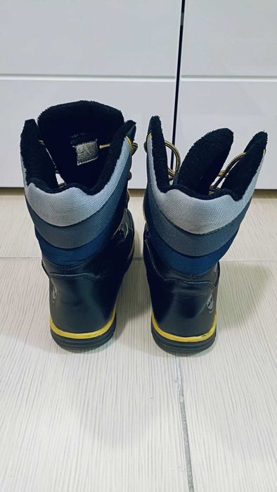 Ghete Timberland masura 38