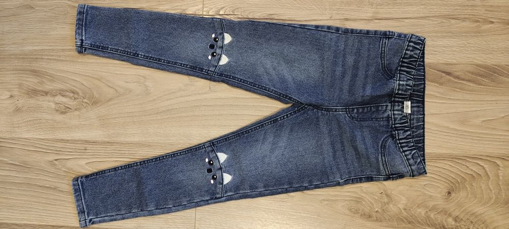 Lot Pantaloni fata mărimea 122 - 128, 6-7 ani