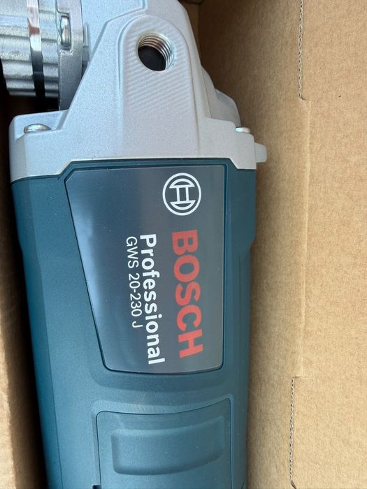 Bosch polizor de 2000 w