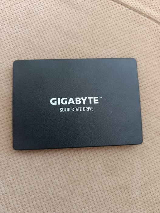 SSD 2.5 Gigabyte   1TB