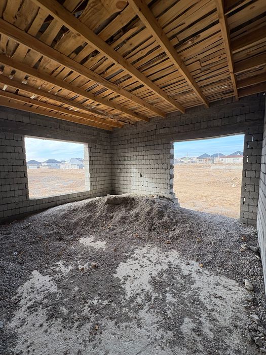 Продается недостроенный дом