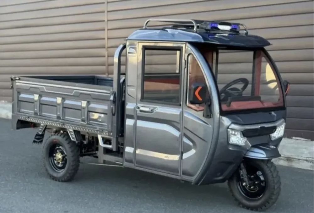 Моторолеер лабо с кабиной 72