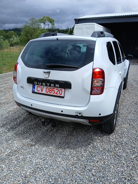 Vând  Dacia daster