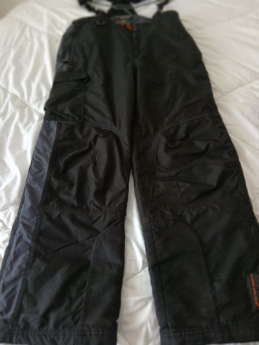 Pantaloni pentru ski