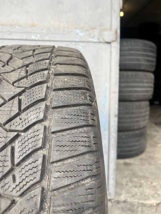 2 бр. зимни гуми 205/55/16 Dunlop 5,5 mm DOT 0519