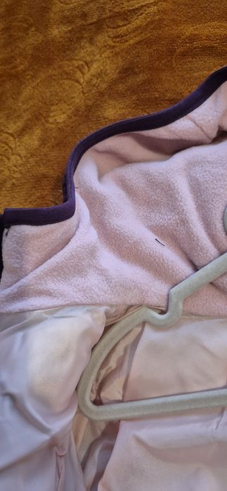 Зимно яке за момиче чисто ново 122 см.