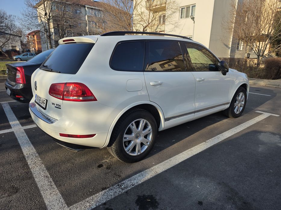 VOLKSWAGEN Touareg 2012 — imagine 4