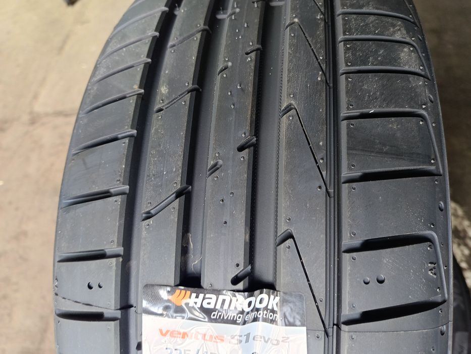 НОВИ ЛЕТНИ -17цола -225/45-1бр.-88€-"HANKOOK"-с монтаж и баланс