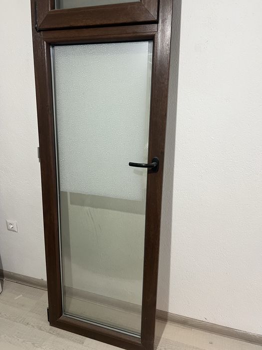 PVC  врата тъмен орех