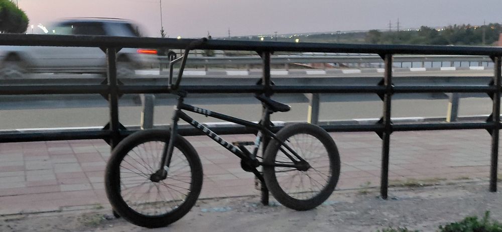 Продам трюковой велосипед Bmx Haro Leucadia бмх