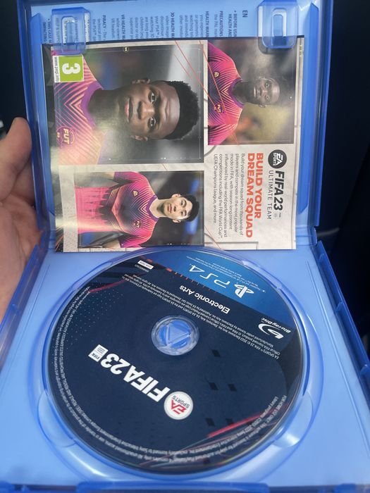Fifa 23 на PS 4 четайте описание