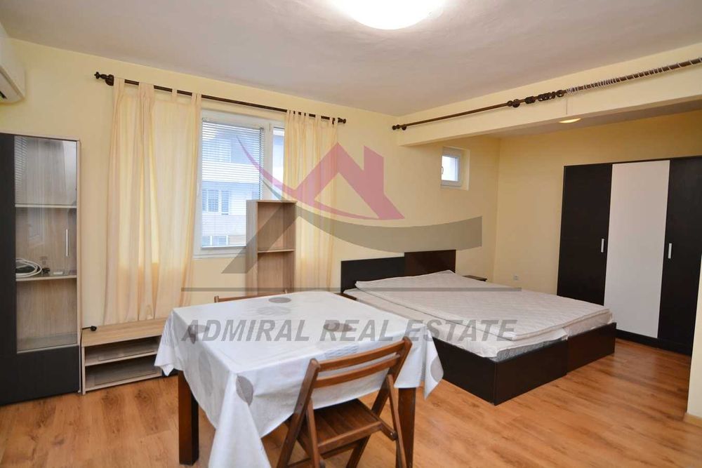 Дава се под наем Двустаен апартамент в Варна, Окръжна болница - 52 кв.м за 383 € - Снимка #1