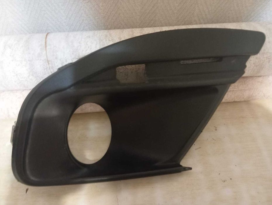 фары противотуманные на Лада гранта 2019г