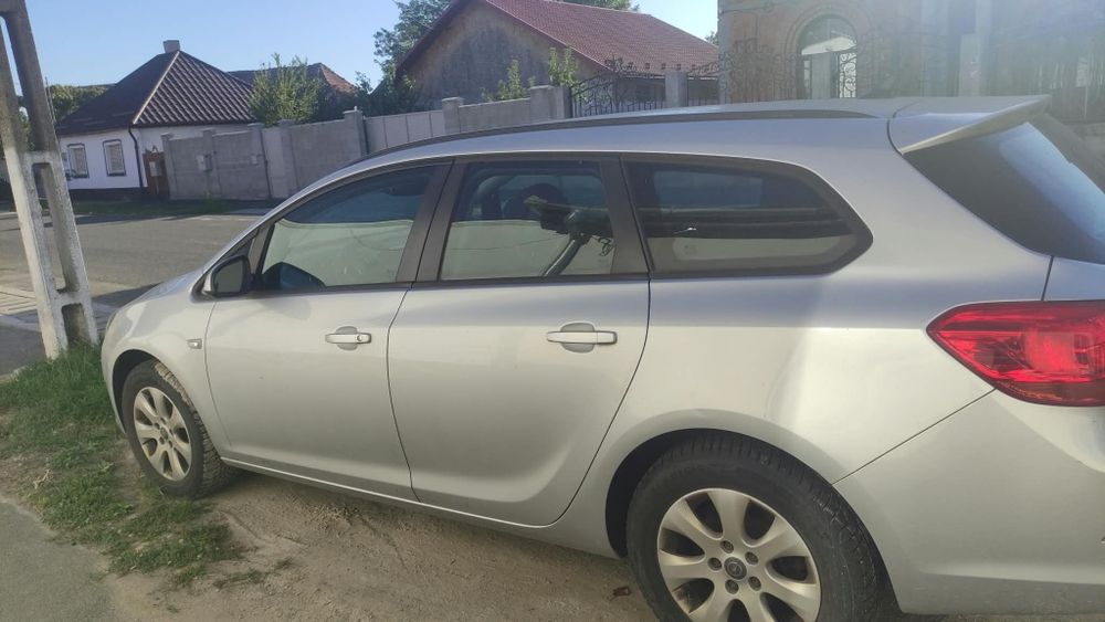 Opel astra j 2016