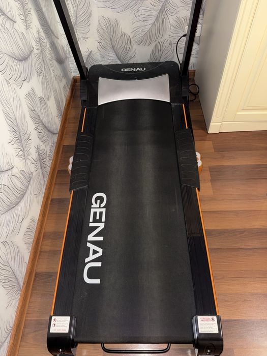 Беговая дорожка Genau Evolution M800