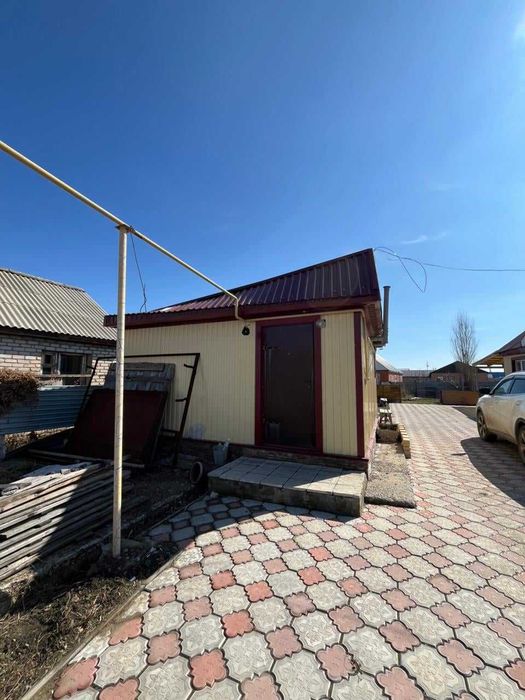 Продается срочно дом мкрн.Северо-Западный
