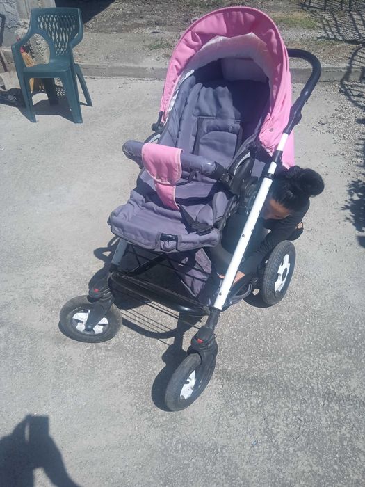 Детска количка със зимен и летен кош