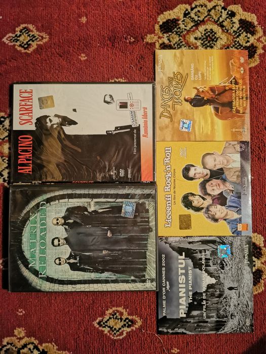 Filme DVD Matrix Scarface Dansand cu Lupii Liceenii