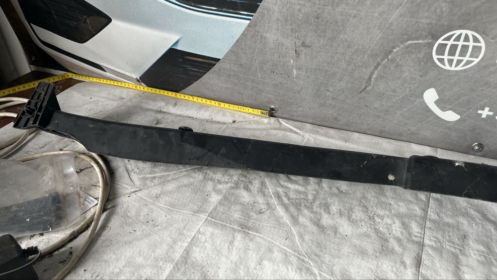 Peugeot 307 лайстна под чистачки