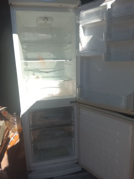 Холодильник 40.000тысяч