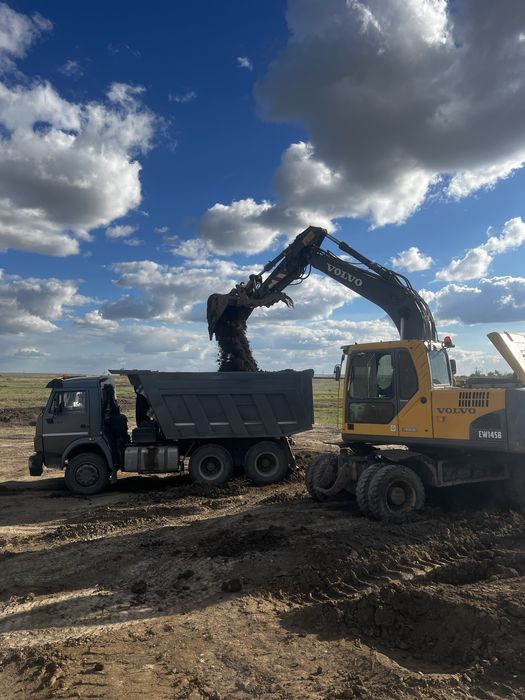 Услуги самосвала. Доставка. Вывоз 15 тонник