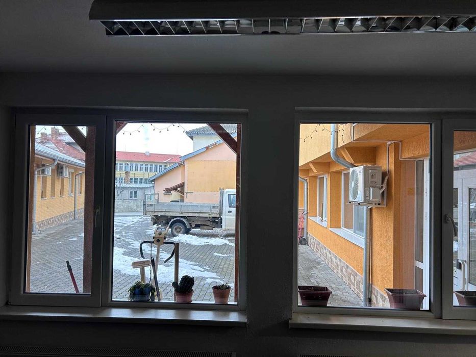 Дава се под наем Заведение в Горна Оряховица - 45 кв.м за 488.58 € - Снимка #8