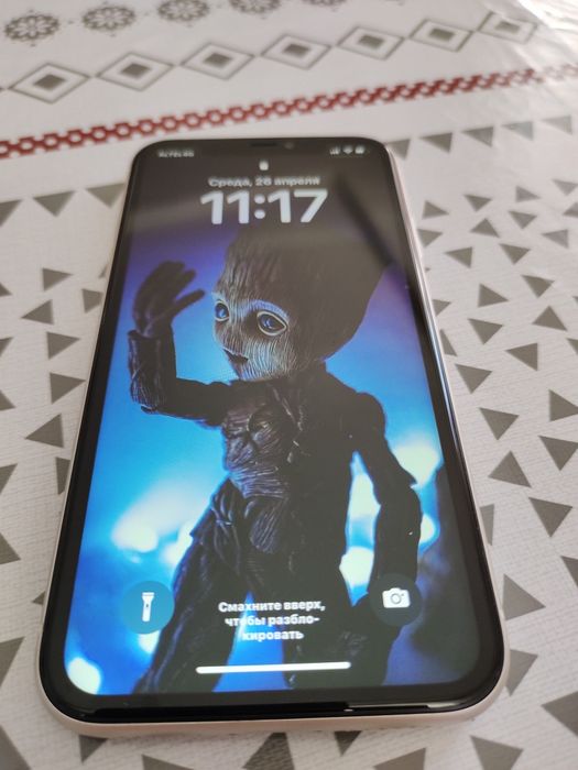 iPhone 11 в идеальном состоянии