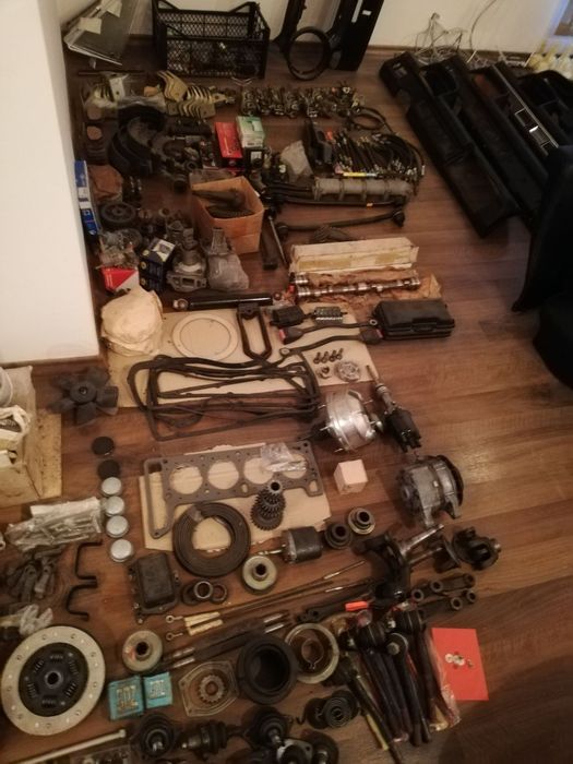 Оригинални части за Лада