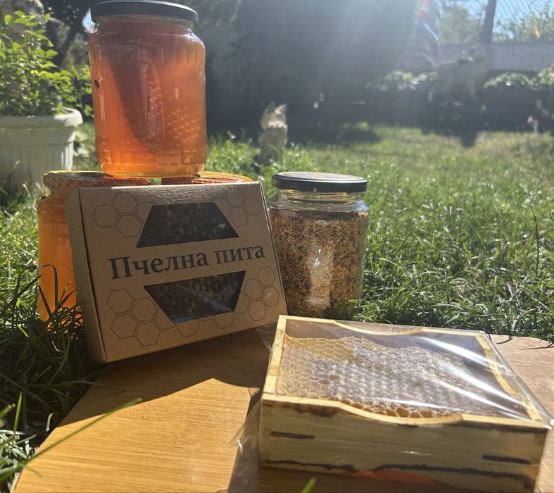 Мед,пчелен прашец ,пчелна рамка с мед - /ЛУКС/— /В БУРКАН/